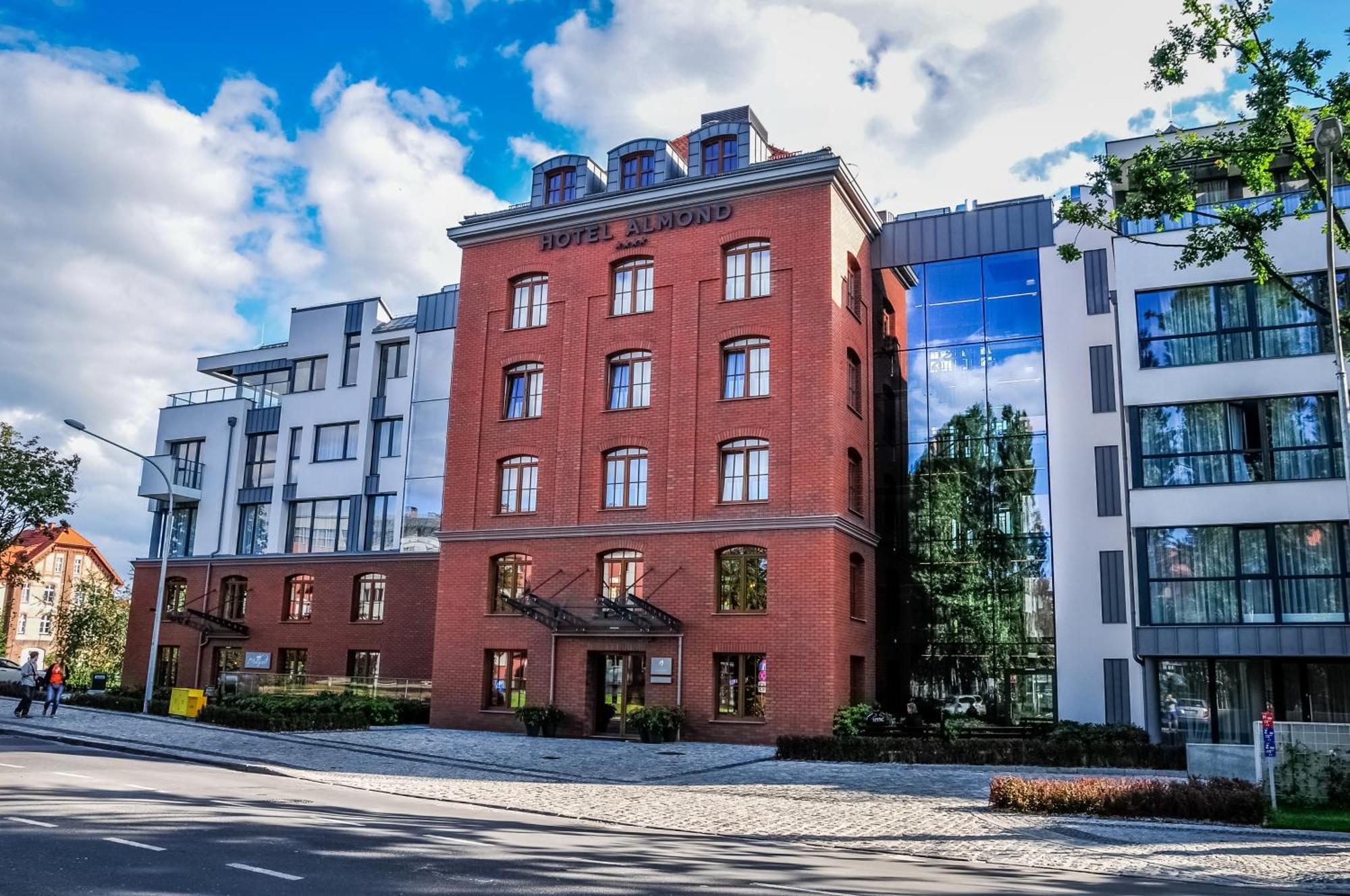 Hotel Almond Business & Spa By Grano - Grano Hotel Gdansk Riverside Exterior foto