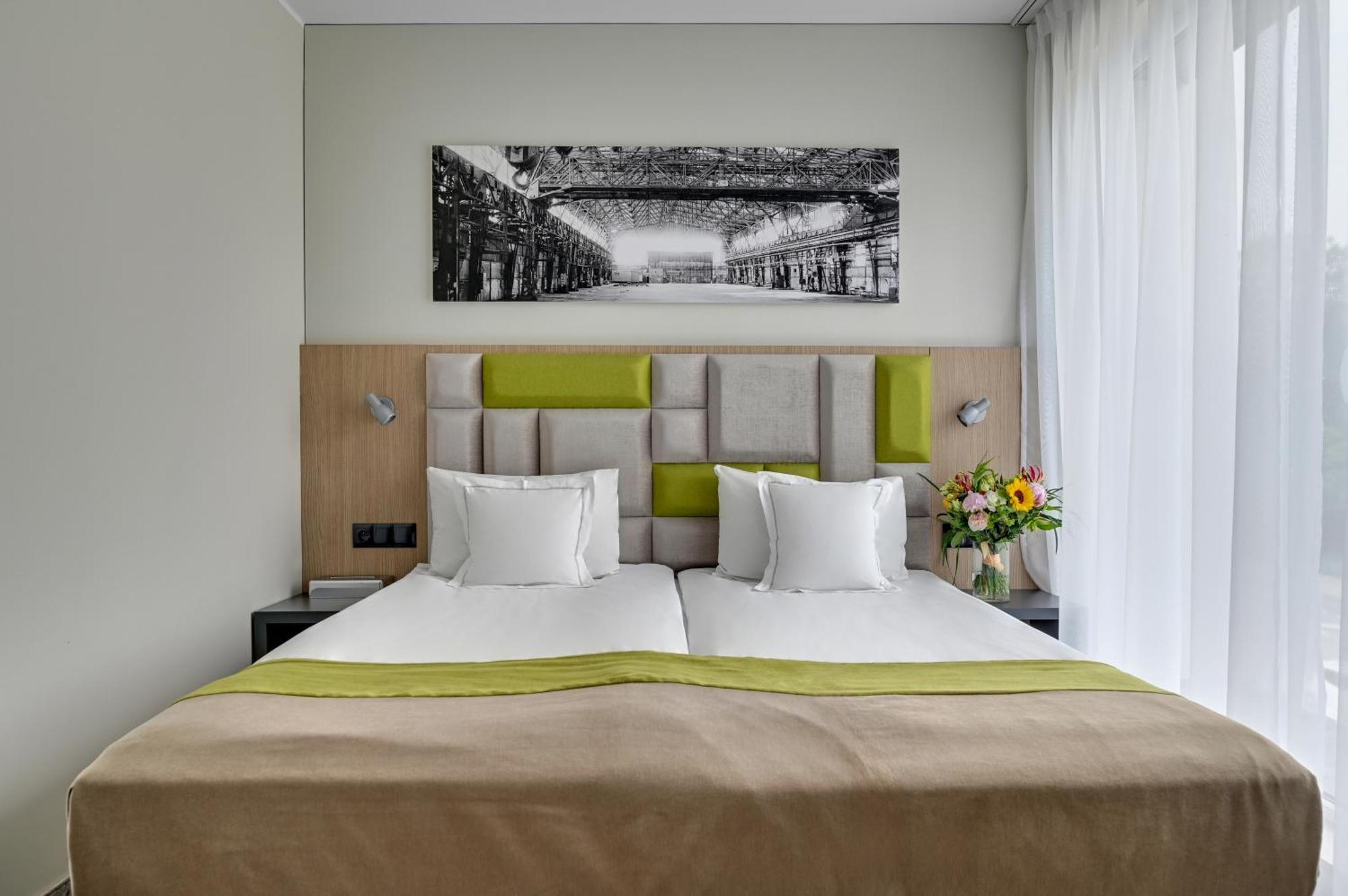 Hotel Almond Business & Spa By Grano - Grano Hotel Gdansk Riverside Exterior foto